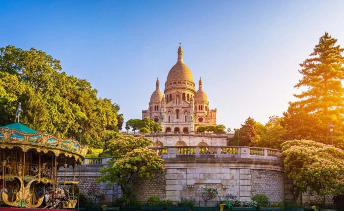 1 Day Montmartre & Sacré-Cœur Budget Cultural Tour - Cheapest Time