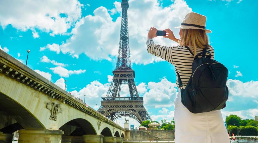 1 Day Paris Landmarks Budget Walking Tour - Cheapest Time