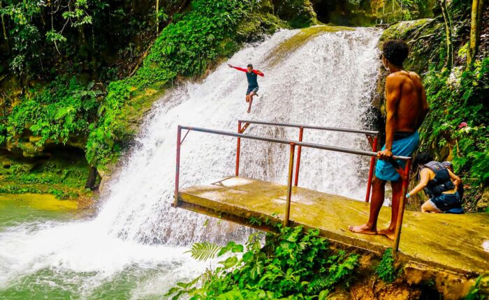 15 Days Tour to Explore the Best of Jamaica Affordably - Cheapest Time