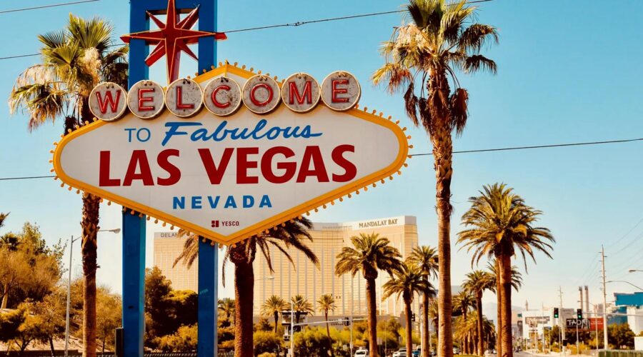 3 Days Las Vegas & Zion National Park Cheap Vacation - Cheapest Time