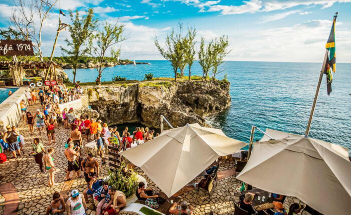 5 Days Budget Tour to Montego Bay, Negril & Ocho Rios - Cheapest Time