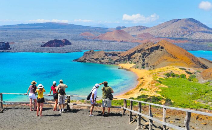 8 Days Galápagos Budget Trips & Cruise Package - Cheapest Time