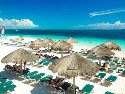 Cheapest Time to Go to Cancun - Cheapest Time