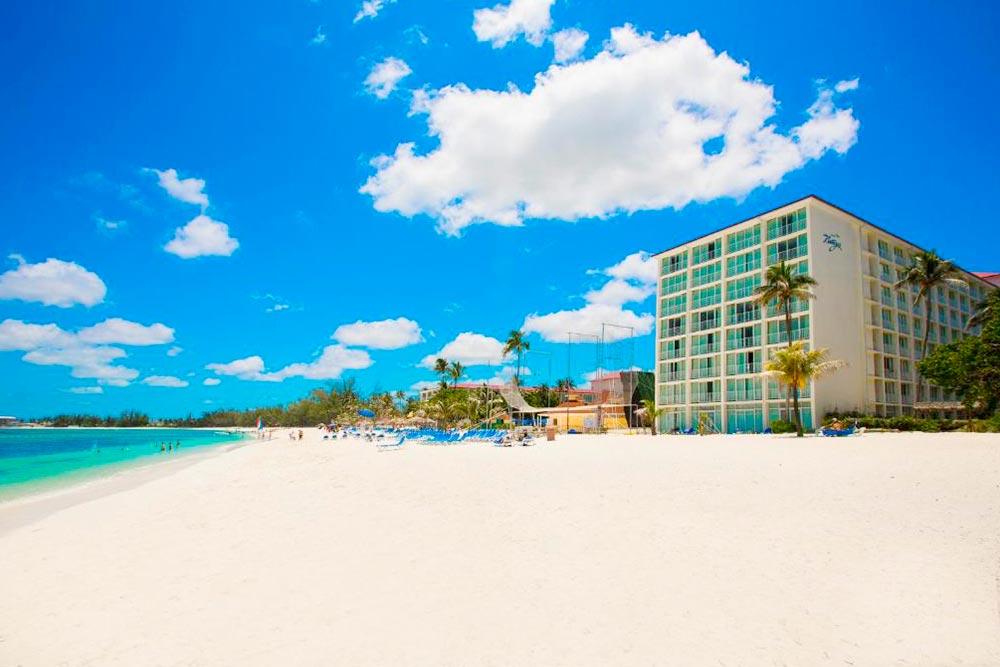 Breezes Resort & Spa All Inclusive, Bahamas - Cheapest Time