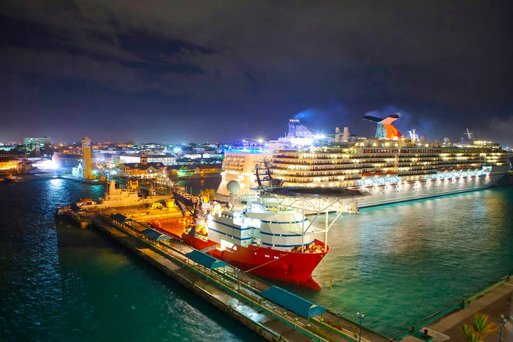 View of Port of Nassau, Bahamas - Cheapest Time