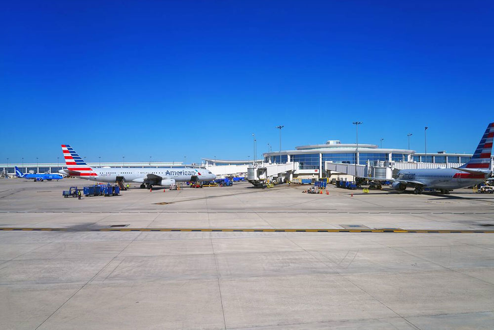 View of the Louis Armstrong New Orleans International Airpor - Cheapest Time