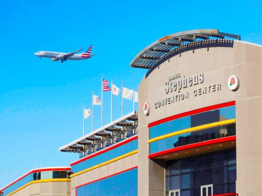 Chicago O'Hare Airport Interior - Cheapest Time