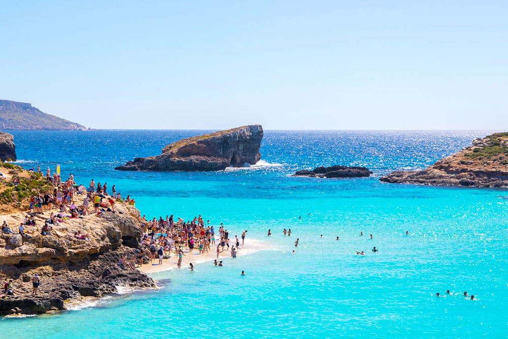 Blue Lagoon, Malta - Cheapest Time