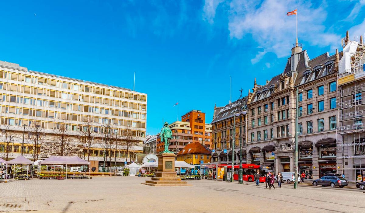 Cheapest Time to Fly and Visit Oslo - Cheapest Time