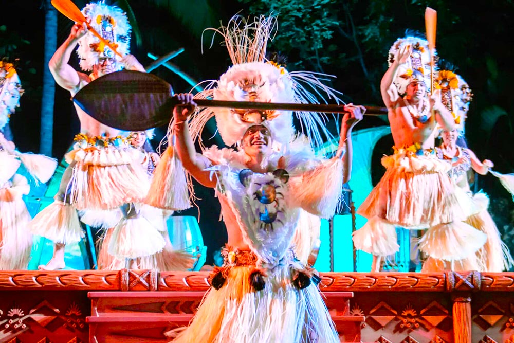Aulani Luau - Cheapest Time