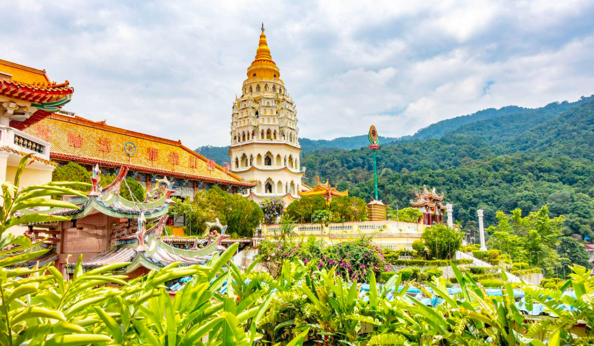 Cheap Places to Visit in Malaysia - Cheapest Time