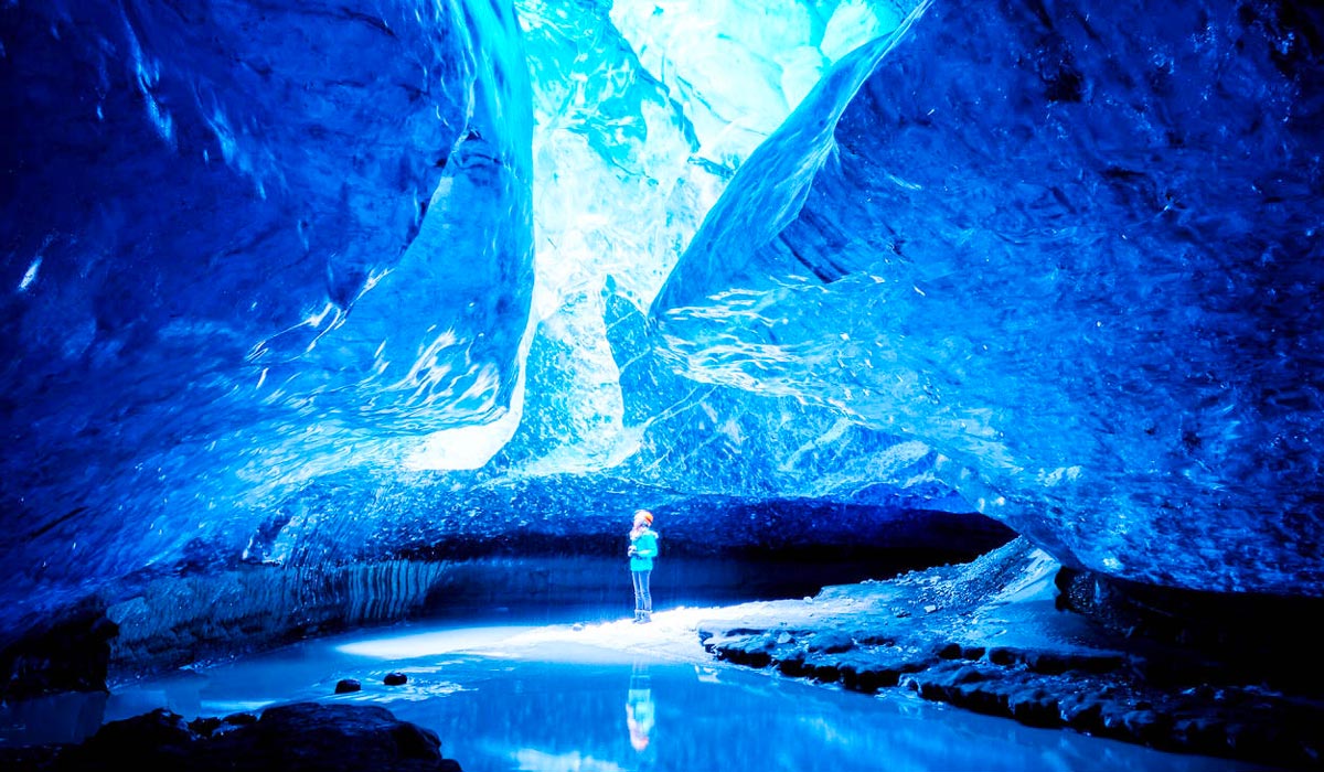 Ice Caves in Iceland & Glacier Hiking Complete Guide - Cheapest Time