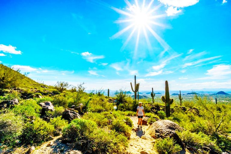 10 Cheap Warm Places to Visit in February in USA