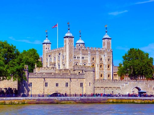 Cheapest Time to Visit the Tower of London - Cheapest Time