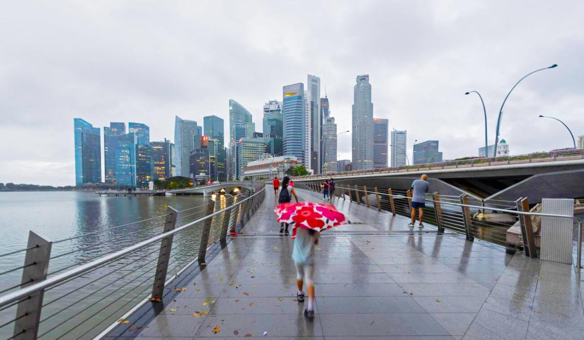 Visiting Singapore During the Monsoon Season - Cheapest Time